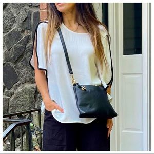 Fabulous Faux leather crossbody bag Gold trim